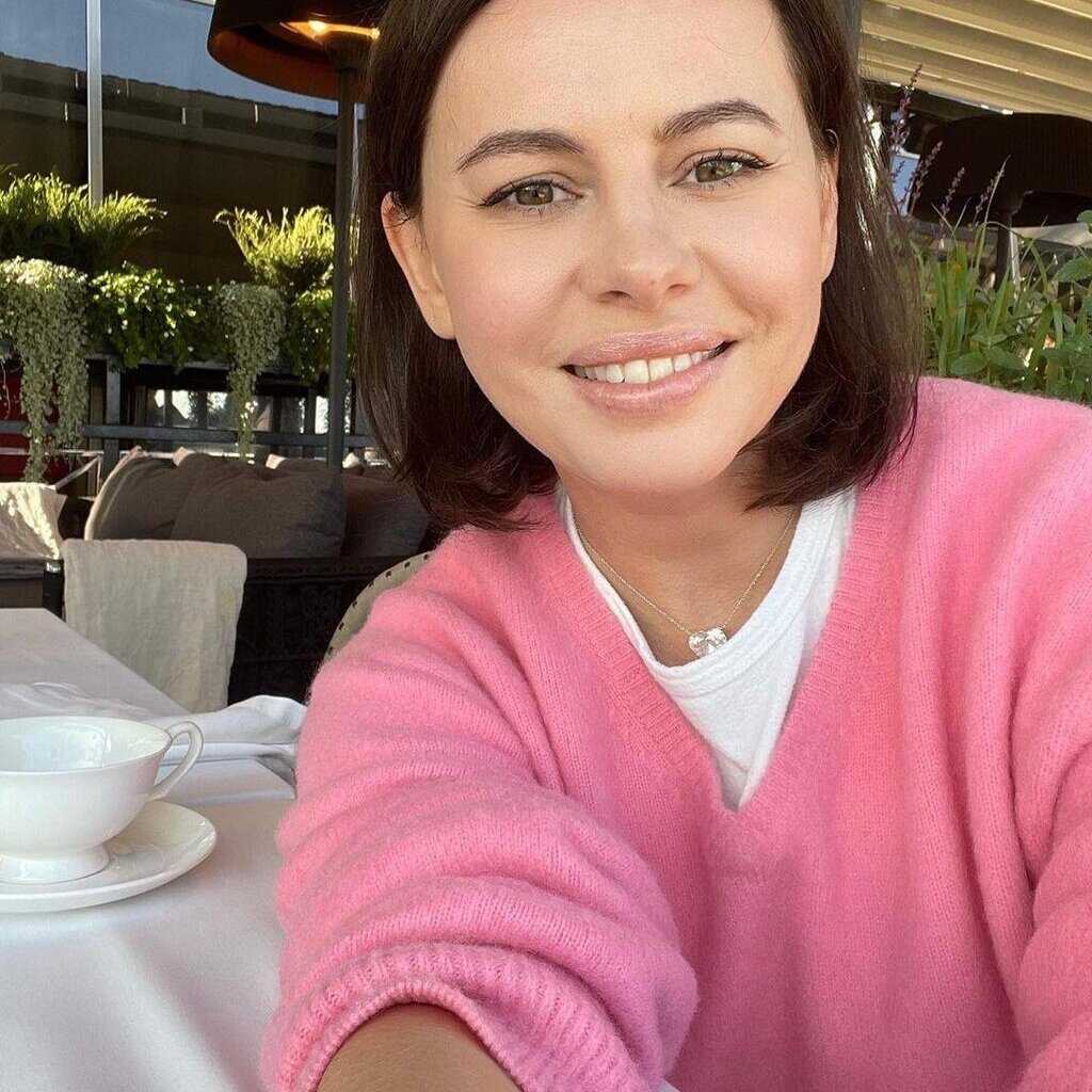 Оксана лаврентьева рассказала агате муцениеце о разводе, изменах, скандальном фильме tatler и браке с цыпкиным | легкие новости