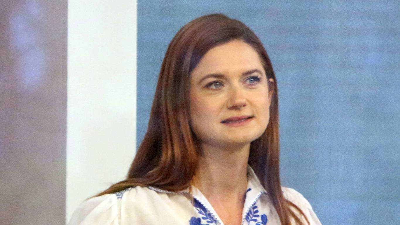 Бонни Райт, исполнившая роль Джинни Уизли в Гарри Поттере, родила первенца от своего супруга Эндрю Лококо