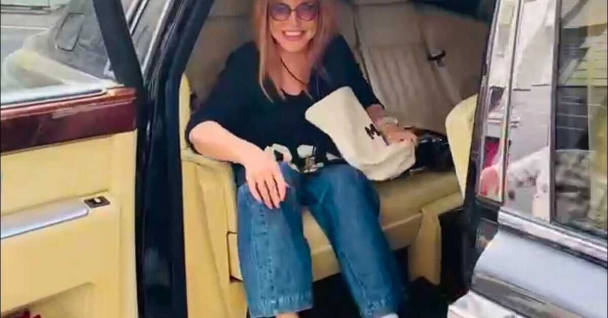 Бабушка, громко хлопнувшая дверью. что сказали звезды о возвращении пугачевой в россию | ямал-медиа