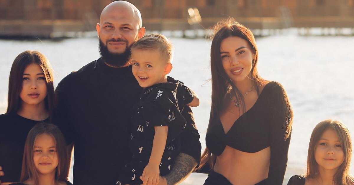10 «звёздных» детей, которые выросли и подали в суд на своих родителей