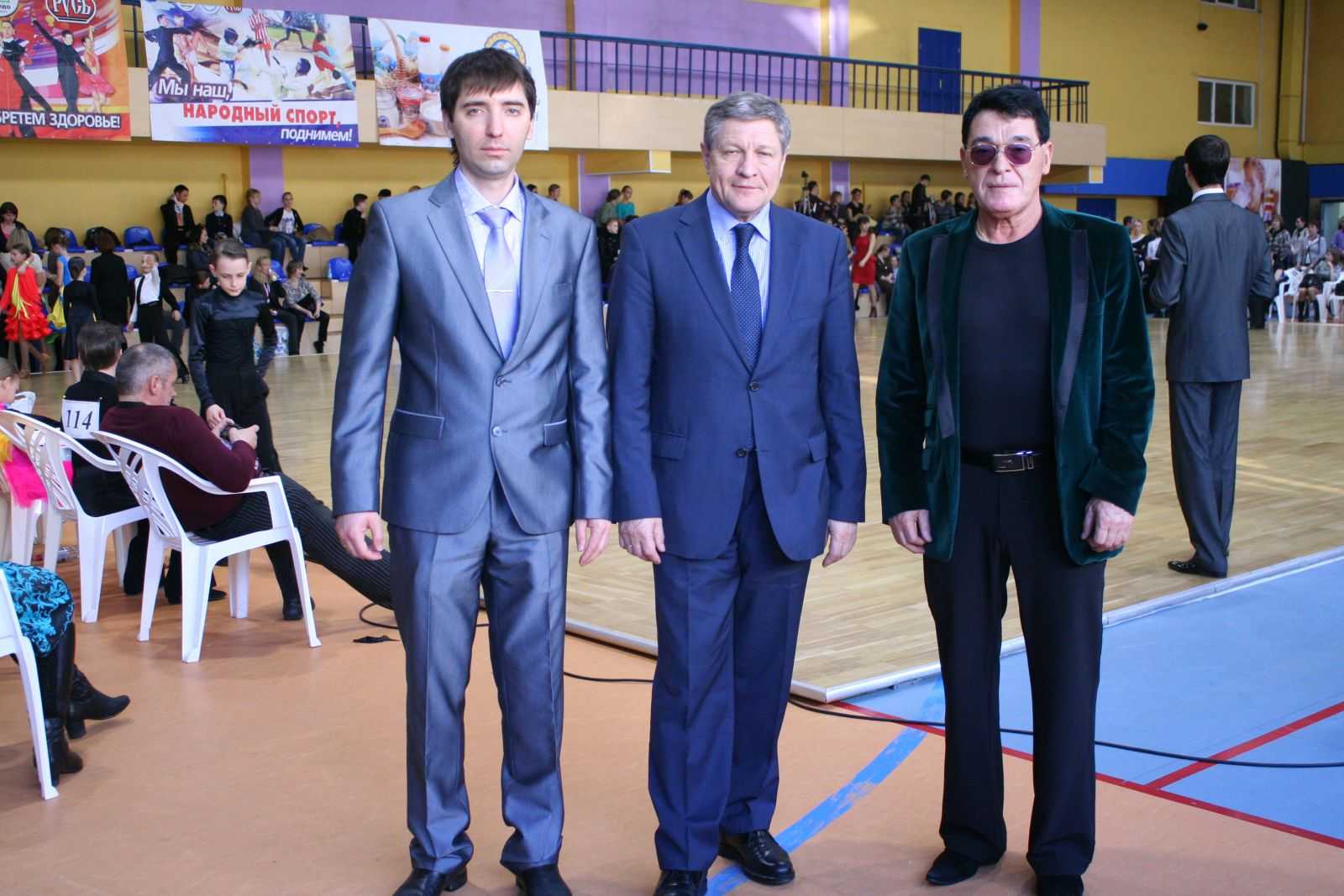 Легенда вторая, в которой пойдет речь о шести братьях, каждый из которых оставил свой след в истории русского футбола. ожившие легенды