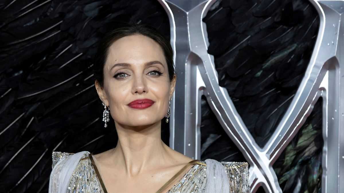 Страница анджелины джоли в инстаграме. анджелина джоли: фото из инстаграм