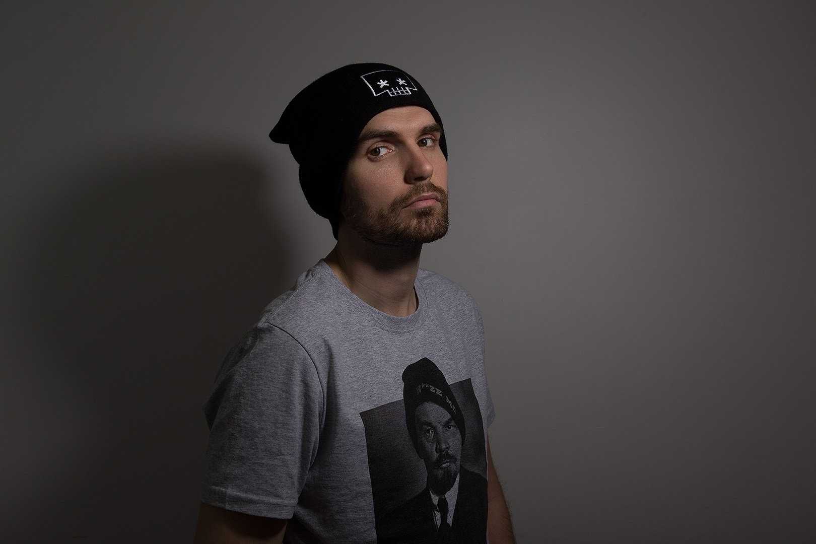 Noize mc – выдыхай: аккорды для гитары, как играть, текст песни, аппликатуры, видео и каверы