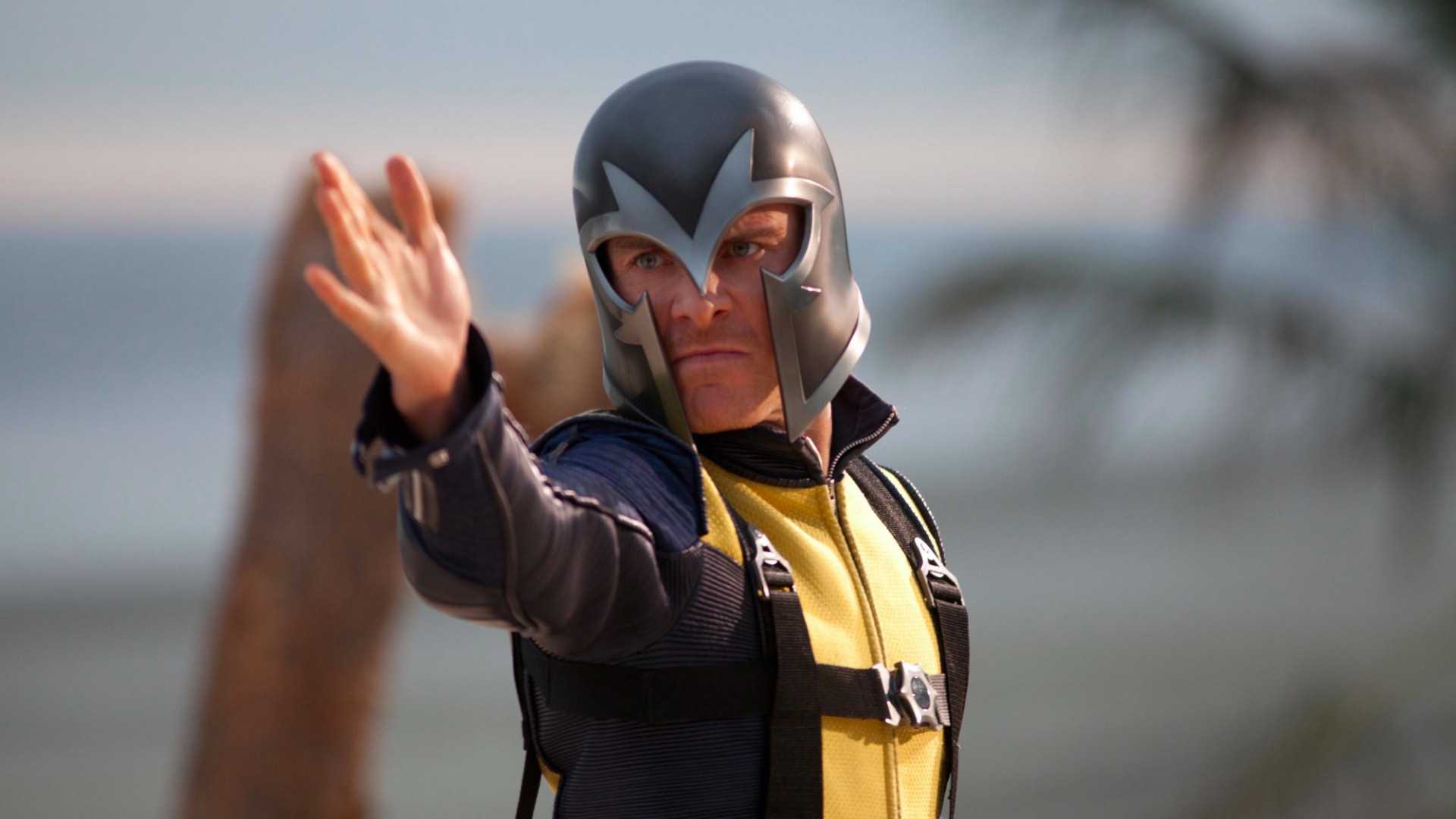 Patrick stewart, ian mckellen reportedly being sidelined by mcu for x-men, james mcavoy and michael fassbender will take over as professor x and magneto