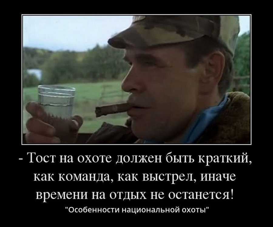 К нему обращаются за любовными советами, его фразы уходят в народ, а ироничные скетчи пересылают друзьям