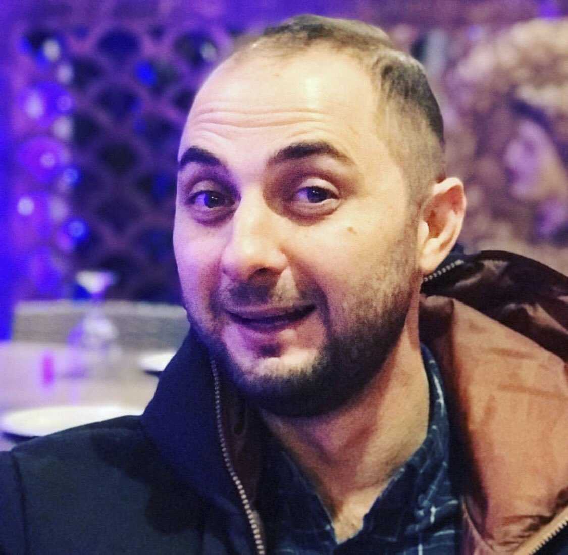 Артисты и звезды comedy club сыграли в подмосковье в футбол в поддержку врачей