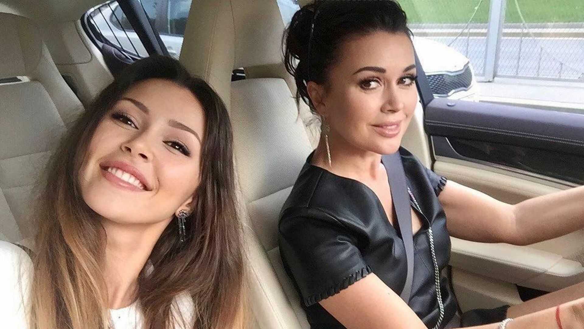 Дети анастасии заворотнюк: что известно, где сейчас?