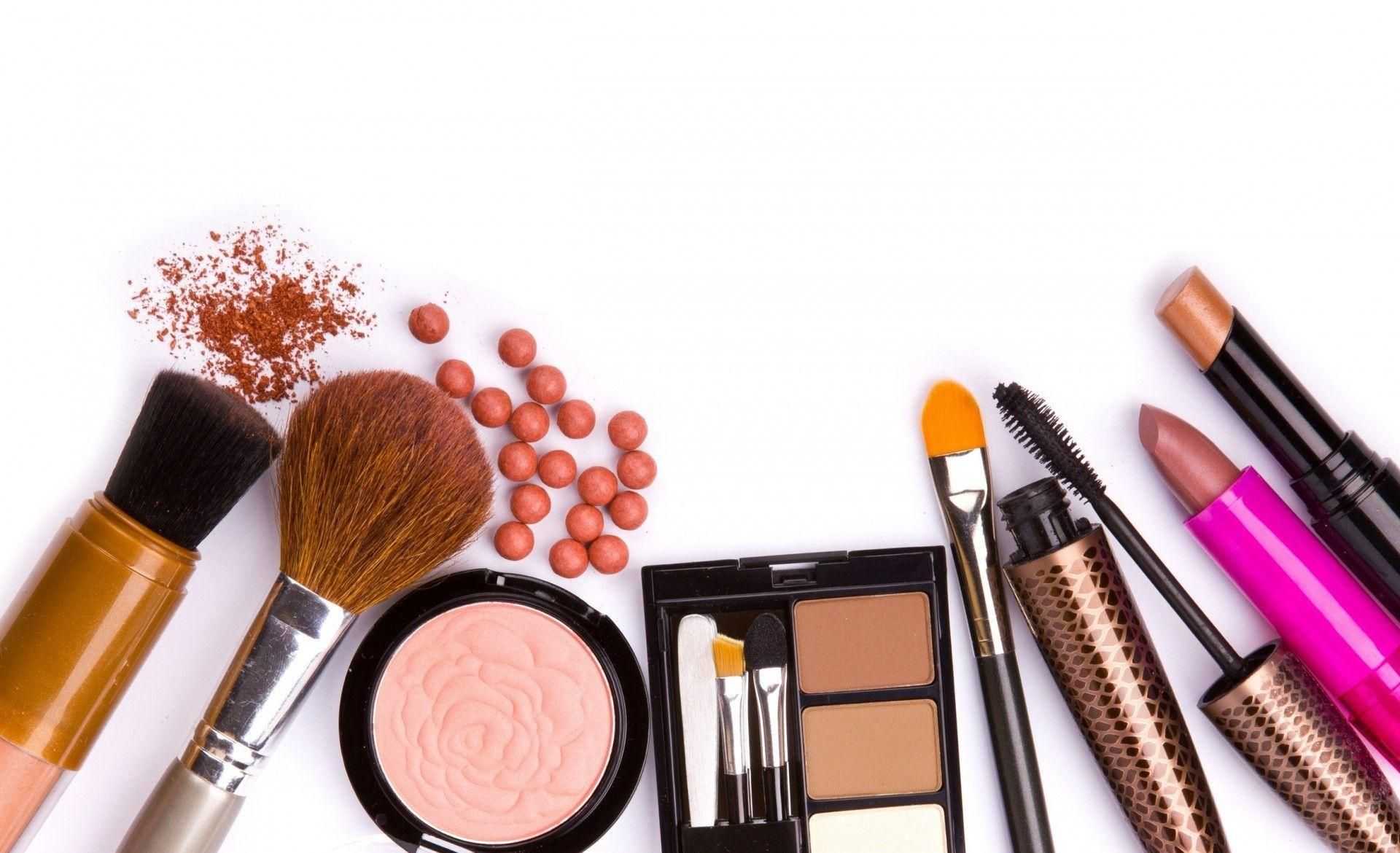 Слово визажисту: makeup-тренды, которые стоит попробовать осенью 2023 года