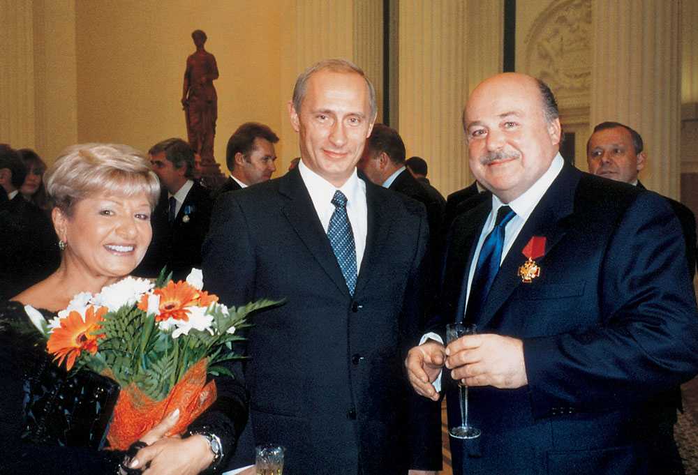 Пост памяти долорес кондрашовой: почему «королева русских причесок» отказалась быть парикмахером раисы горбачевой